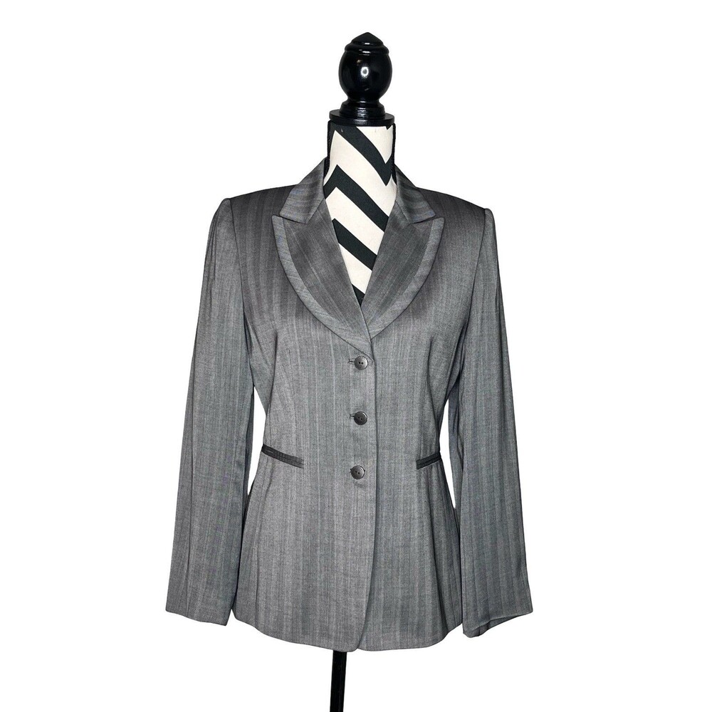 NWT TaharI Esther  Wool Career Fitted Contoured Silhouette Blazer Sz 6